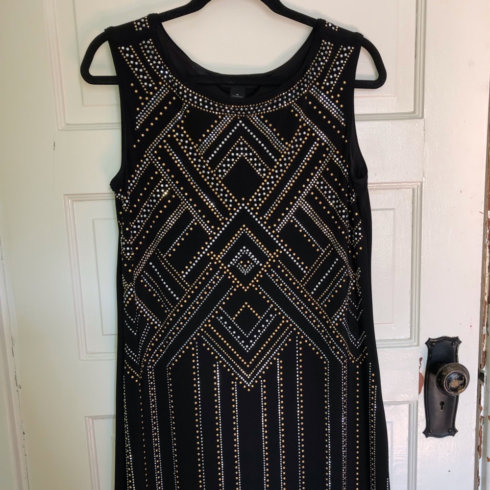 Black house white market dress